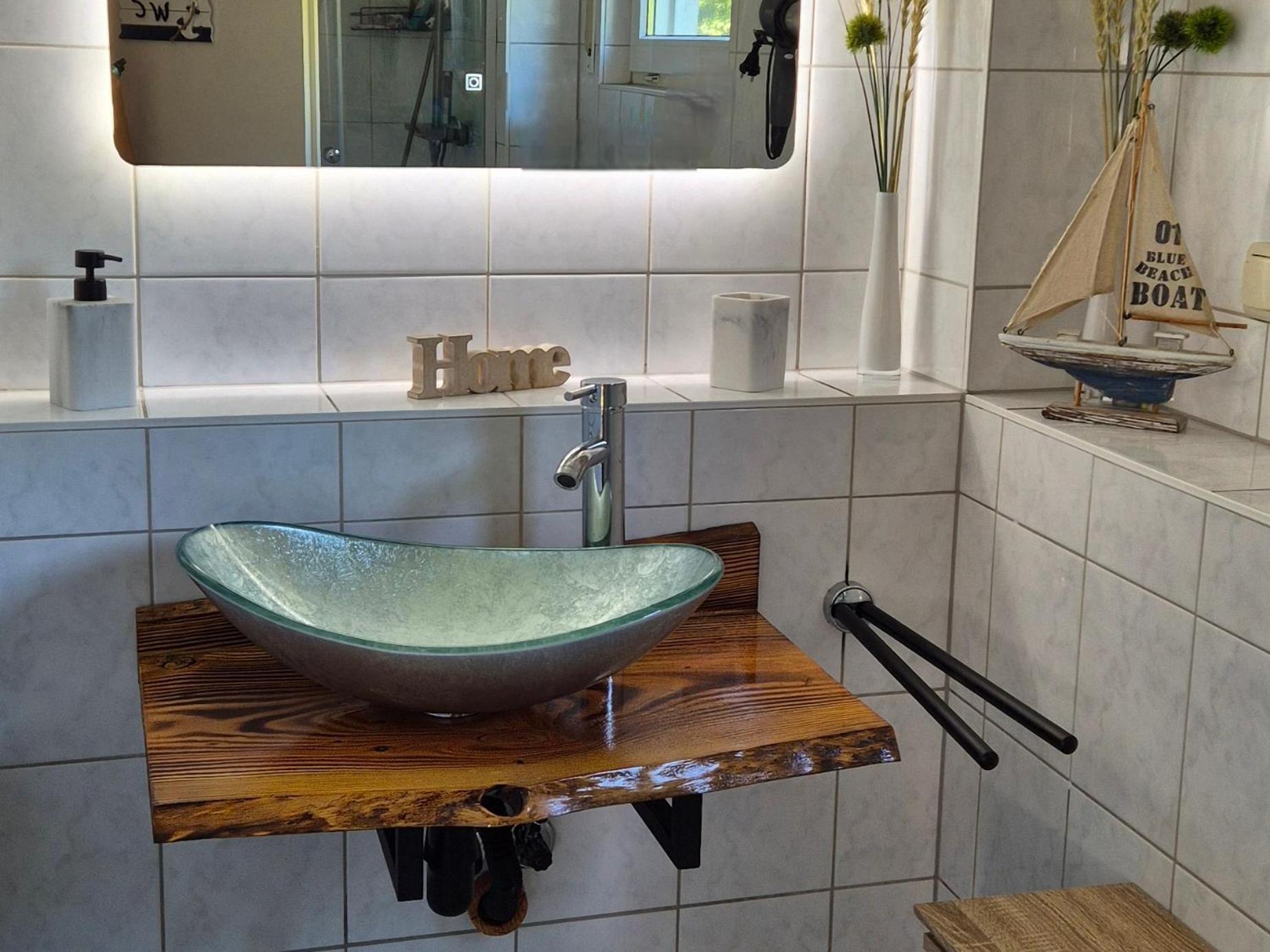 Ferienhaus Kaleo Wiek auf Rügen Esterno foto